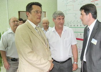 Заместитель главы Администрации Волгоградской области по промышленности и торговле А.А.Быкасов