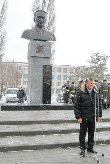 Открытие памятника А.Н. Косыгину после реставрации