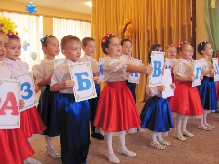 Детскому фестивалю «Песня на «бис!» - 5 лет!