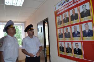 В Камышине торжественно открыли обновленные здания кавалерийского взвода полиции и отдела ГИБДД