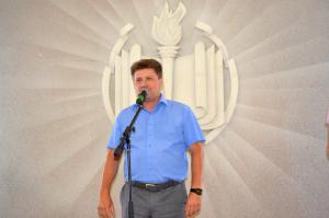 Строителей и ветеранов отрасли поздравил Глава Администрации Станислав Зинченко