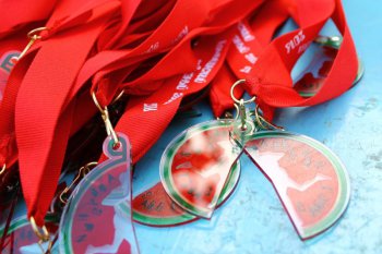 Памятные медали "Арбузного полумарафона - 2016"