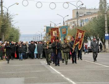 Крестный ход в День памяти Небесного Покровителя града Камышина