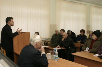 Александр Иванович Чунаков на встрече с избирателями