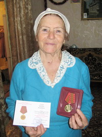 Медаль к 65-летию Победы в Великой Отечественной войне вручена ветерану ВОВ Луневой Зинаиде Федоровне
