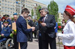 Камышане и гости города отметили 99-летие со дня рождения легендарного земляка А.П. Маресьева