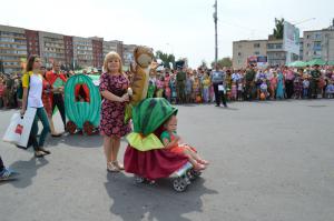 Семья Каргатан стала победителем в конкурсе детских колясок «Арбузные малыши»  
