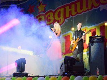 В Камышине на набережной реки Волга прошел концерт по случаю Дня города